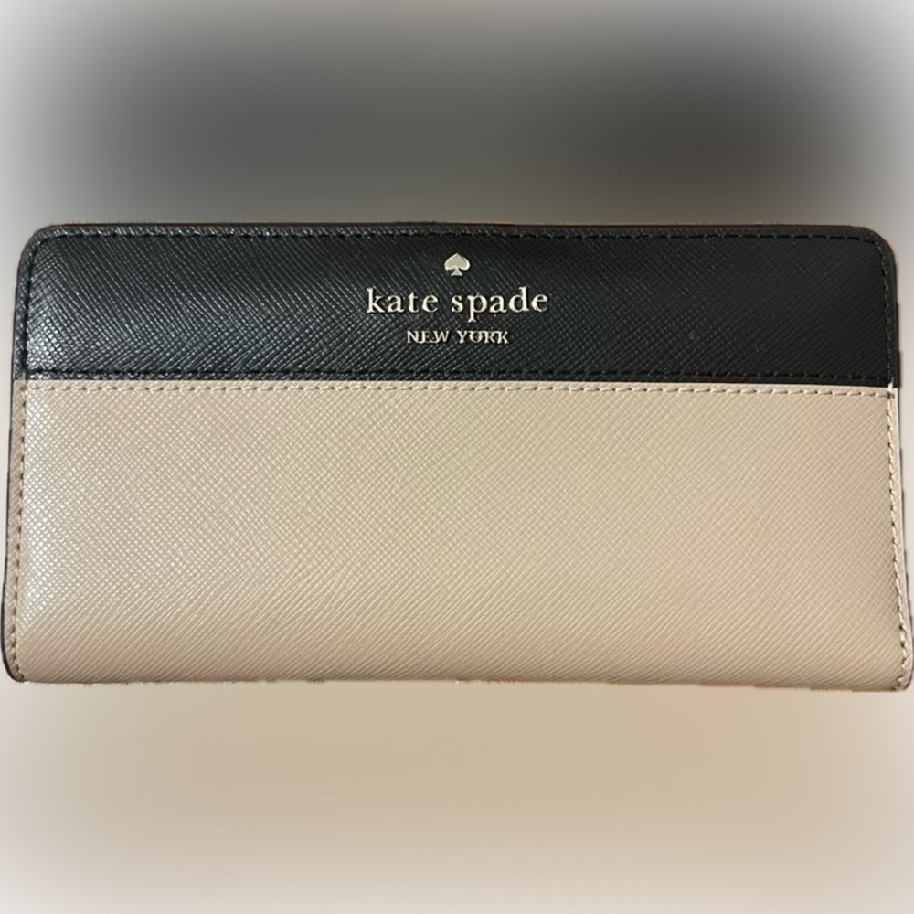 NWOT Kate Spade New York Bifold Black & Tan Two Tone Snap Wallet